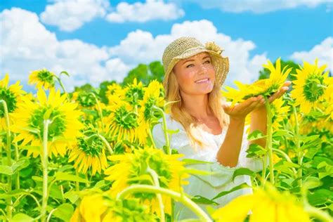 Girl with sunflowers Stock Photos, Royalty Free Girl with sunflowers ...