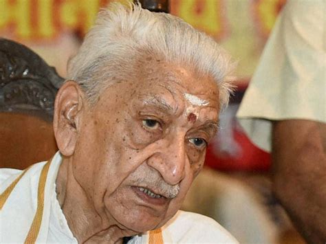 Obituary: VHP Leader Ashok Singhal, the man who rejuvenated Hinduism no more - Oneindia News