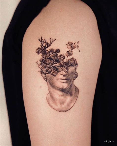 70+ Greek Statue Tattoos: History, Meanings & More