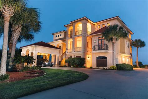 ELEGANT WATERFRONT HOME IN PENSACOLA | Florida Luxury Homes | Mansions For Sale | Luxury Portfolio