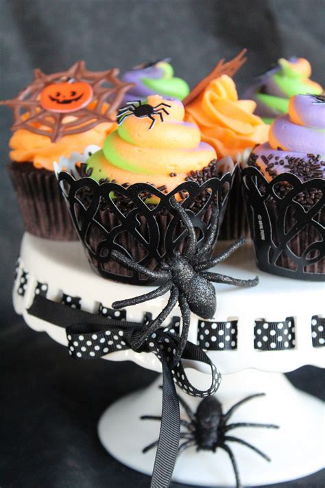 Halloween Cupcakes - Recipes Inspired by Mom