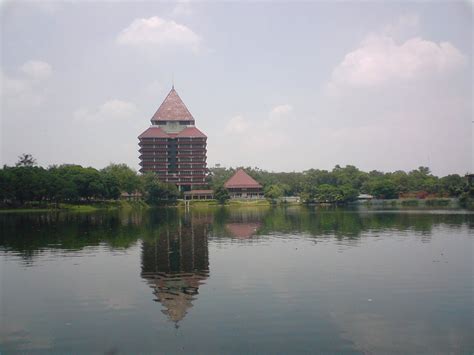 DANAU DI KAMPUS UI DEPOK ~ Nuansa Depok