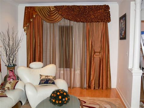 √ 28 Traditional Draperies Living Room