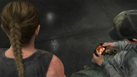 Is he playing with Jak and Daxter: The Lost Frontier? : r/thelastofus