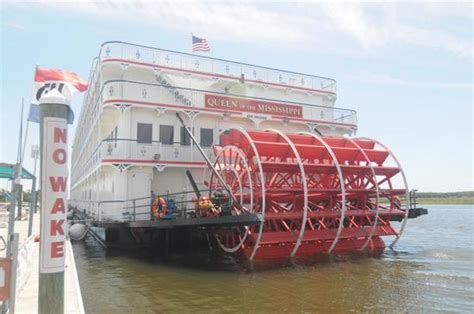 Video of Queen Of The Mississippi – River Talk & Cruises – Steamboats ...