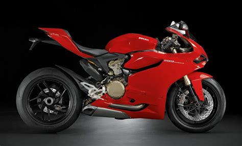 DUCATI 1199 Panigale (2011-2012) Specs, Performance & Photos ...