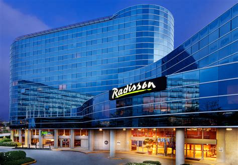 Radisson Vancouver Airport Hotel in BC | Pacific Reach