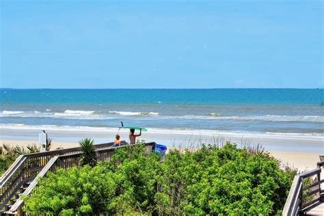 Florida #beachhouse for sale in New Smyrna Beach, FL #surfing Beach Houses For Sale, Beach ...