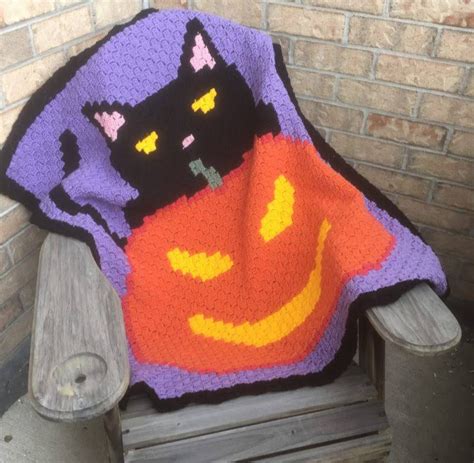 12 Free Crochet Halloween Blanket, Throw & Afghan Patterns - Crafting ...