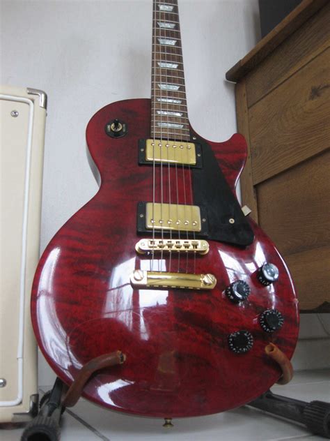 Gibson Les Paul Studio - Wine Red w/ Gold Hardware image (#793026) - Audiofanzine