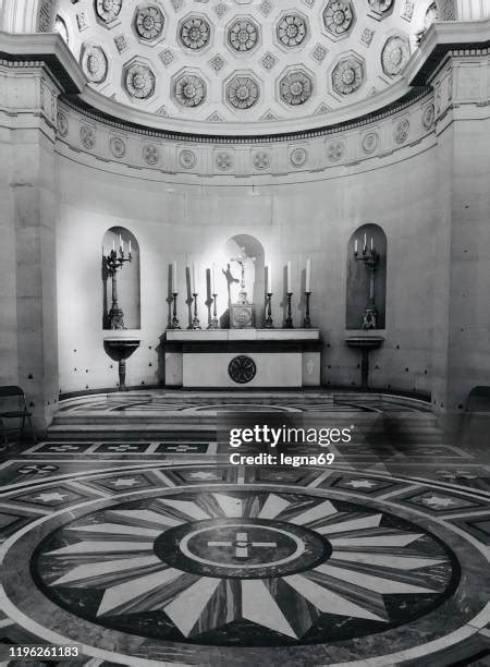 48 Queen Of Peace Cemetery Stock Photos, High-Res Pictures, and Images - Getty Images