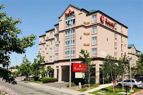 RAMADA BY WYNDHAM SEATAC AIRPORT - Updated 2024 Prices & Hotel Reviews (WA)