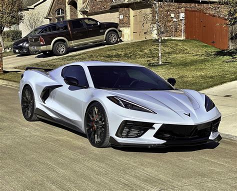 Chevrolet Corvette C8 Stingray White Signature SV305S Wheel | Wheel Front