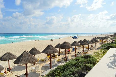 5 Beautiful Cancun Beaches - Live Dream Discover