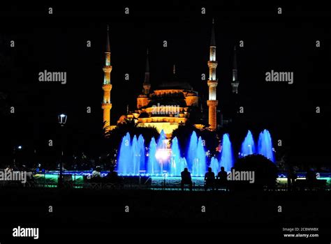 The Blue Mosque at night Stock Photo - Alamy