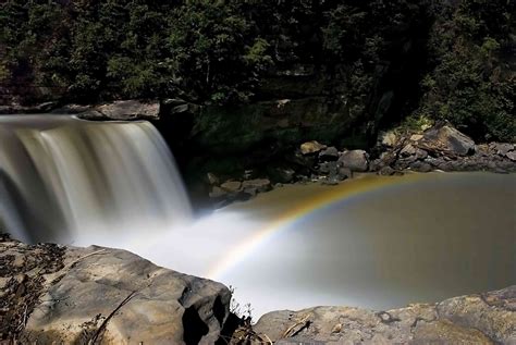 Cumberland Falls State Resort Park: The Complete Guide