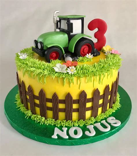 Farm tractor birthday cake#birthday #cake #farm #tractor | Tractor ...