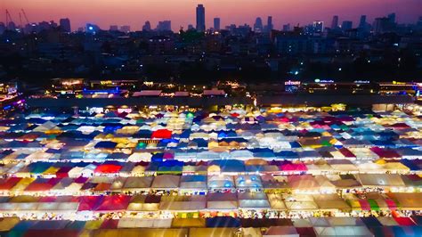 15 Night Markets In Bangkok That Are A Shopaholic’s Paradise