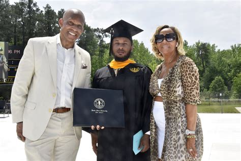 Graduates and Parents Jubilant at Bowie State University Graduation ...