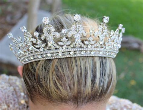 Bridal Tiara - QUEEN MARY,Royal Bridal Tiara, Crystal Wedding Crown ...