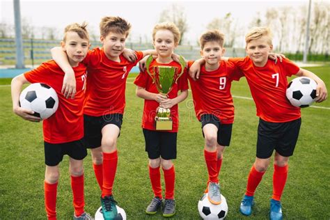 101 Kids Football Team Huddle Stock Photos - Free & Royalty-Free Stock ...