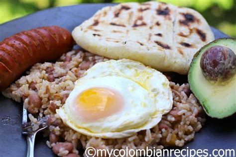 Traditional Colombian Breakfast (Calentado) | My Colombian Recipes