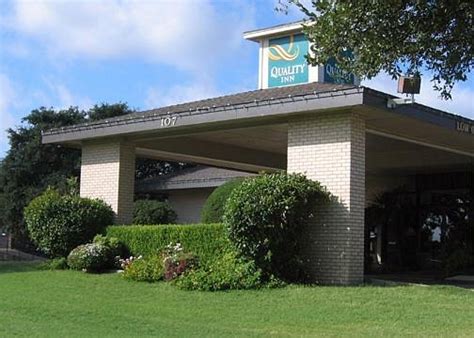 QUALITY INN (Ennis) - Hotel Reviews, Photos, Rate Comparison - Tripadvisor