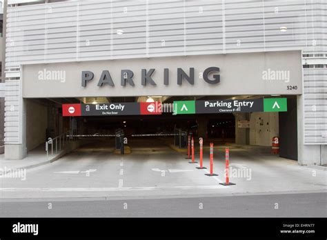 Parking entrance at the Fashion Outlet mall at Chicago O'Hare Airport, Rosemont, Illinois, USA ...