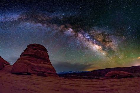 MichaelPocketList: Milkyway in Arches National Park, Utah [6000x4000] [OC]