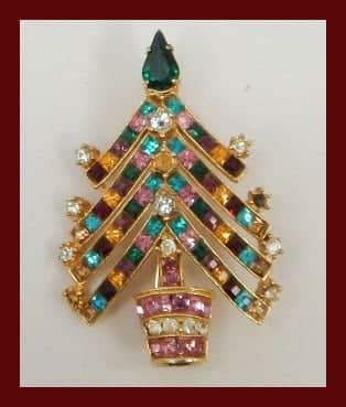 Collect and Display Vintage Christmas Brooches - HubPages