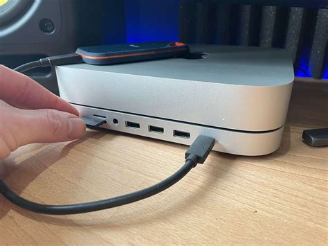 Is This How You Fix the M1 Mac mini’s Lack of Ports? | by Mark Ellis | Mac O’Clock | Medium