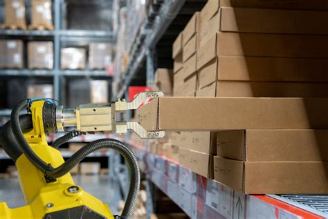 Modernizing Your Warehousing Operation with Order Picking Robots ...