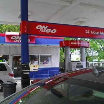 Clark Gas Station - Gas Stations - 4751 N Santa Monica Blvd, Milwaukee ...