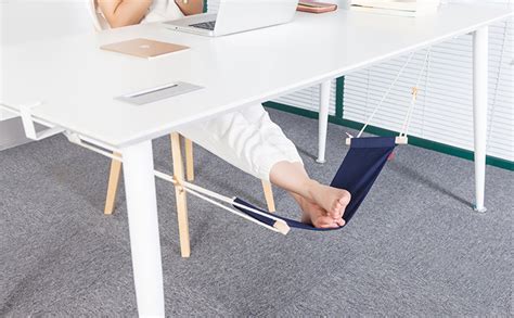 Amazon.com: iMissiu Foot Hammock Under Desk Footrest | Adjustable ...