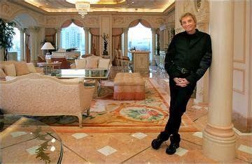 Photo of Barry manilow's home at the Las Vegas Hilton | Las vegas hilton, Barry manilow, Las ...