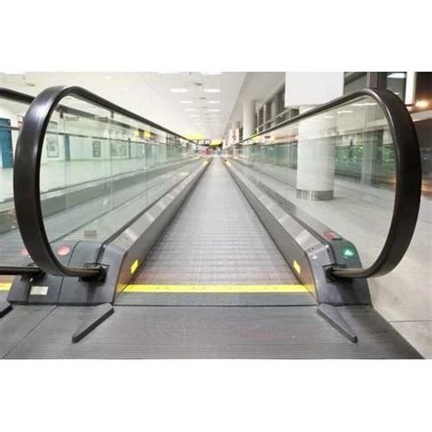 Airport Moving Walkway, Capacity: 6750 Persons/hour at Rs 2300000 in Navi Mumbai