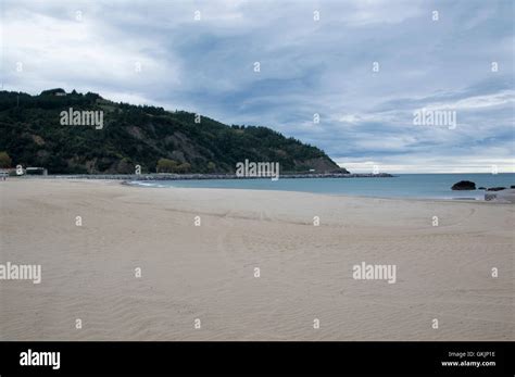 Pais vasco Beach Stock Photo - Alamy