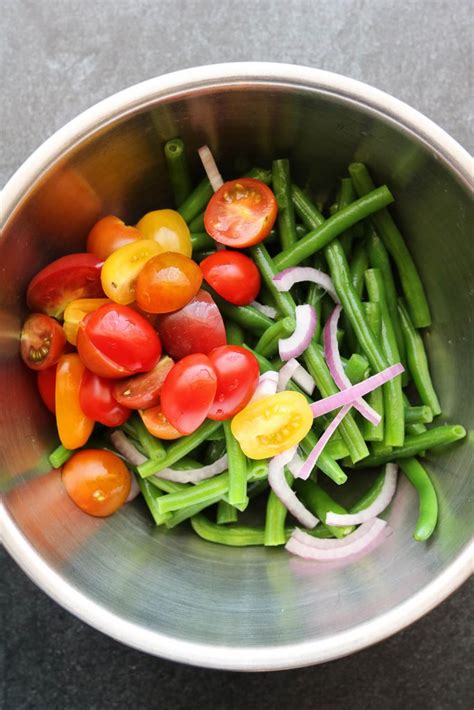 Simple Green Bean Tomato Salad – Claudia's Table