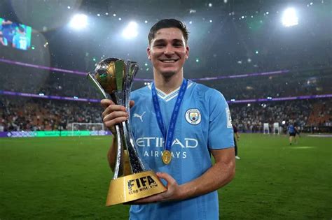 Julian Alvarez discusses Man City future amid transfer links away - Manchester Evening News