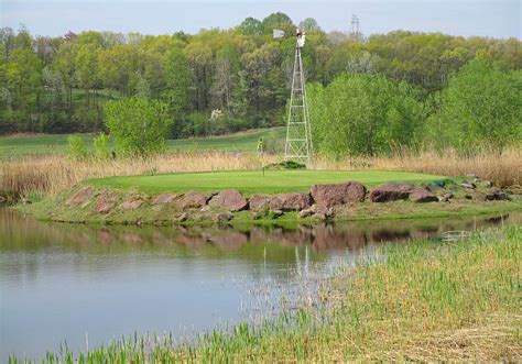 Iron Valley Golf Club | Lebanon, PA | Championship Public Golf - Island Green