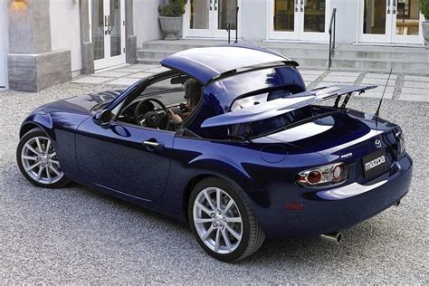 2007 Mazda MX-5 Miata Specs, Price, MPG & Reviews | Cars.com