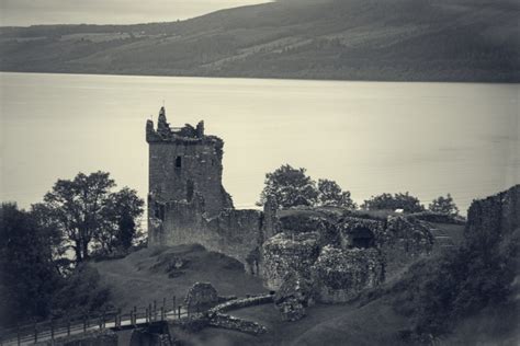 Urquhart Castle Free Stock Photo - Public Domain Pictures