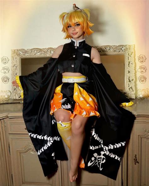 Kimetsu no Yaiba: Hermoso cosplay presenta a la versión femenina de Zenitsu | Código Espagueti