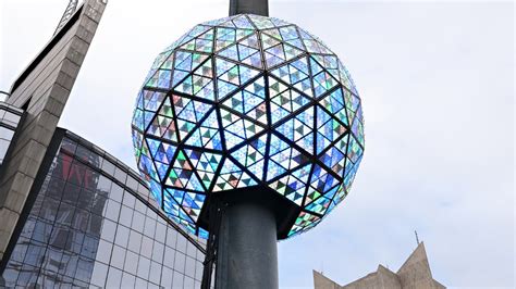 Revelers set to pack into Times Square for annual New Year’s Eve ball ...