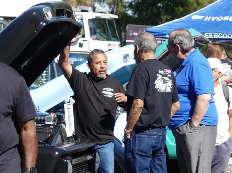 Photos: Sun City Cruiser’s 12th Annual Classic Car & Motorcycle Show