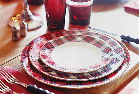 American Table Setting & An All-American Party Table Setting