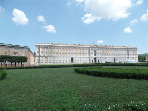 Royal Palace of Caserta (Italy),History & with many pictures