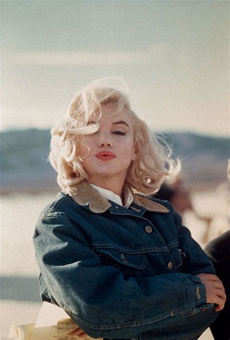 The Best Black Eyeliner of All Time | Vogue | Marilyn monroe fashion, Marilyn monroe photos ...