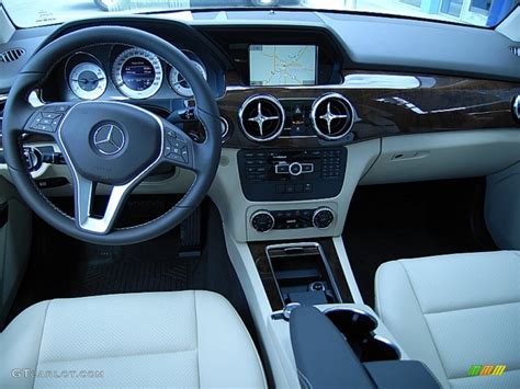 2013 Mercedes-Benz GLK 350 interior Photo #68691583 | GTCarLot.com