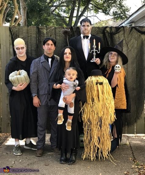 Addams Family Costume | Mind Blowing DIY Costumes - Photo 2/4